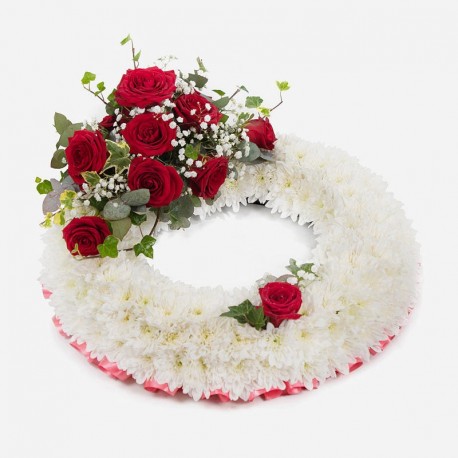 Massed base wreath